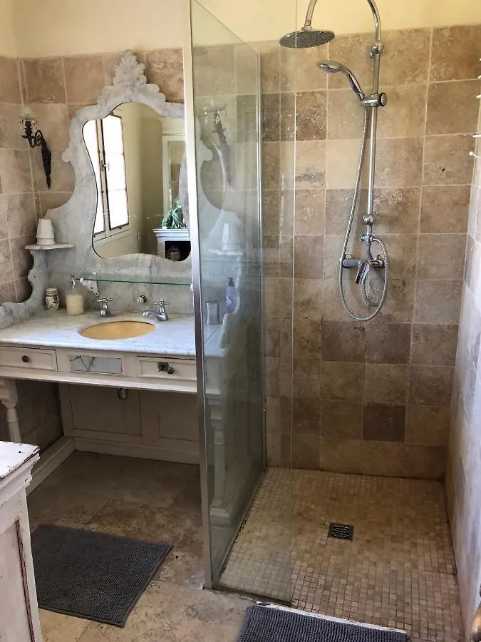 La Gandonne Hotel Caderousse 0*,