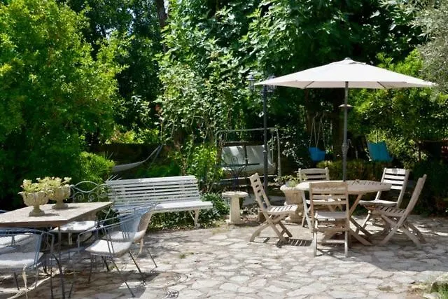 Guest house La Gandonne Hotel Caderousse